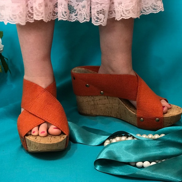 Lucky Brand Shoes - 🌸Lucky Brand Sandal Wedge
